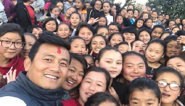 गजब! अब इस राज्य के लोग रहेंगे हमेशा खुश, सरकार ने शुरू कर रही ये अनोखा काम गजब! अब इस राज्य के लोग रहेंगे हमेशा खुश, सरकार ने शुरू कर रही ये अनोखा काम
