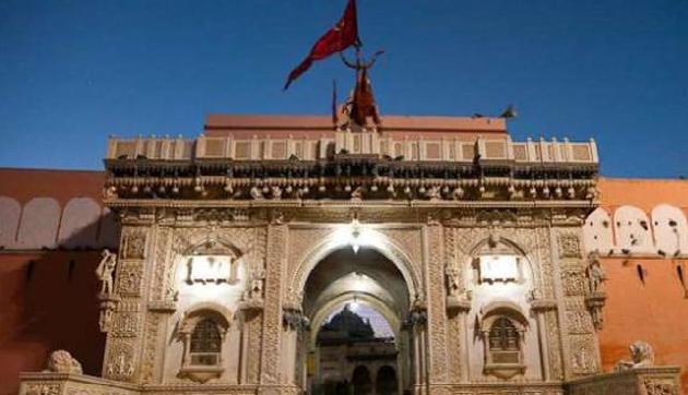 मुस्लिम के घर में भारत माता का मंदिर, सच्चाई जानकर रह जाएंगे दंग मुस्लिम के घर में भारत माता का मंदिर, सच्चाई जानकर रह जाएंगे दंग