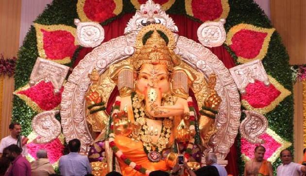 देश भर में गणपति बप्पा मोरया की गूंज, राष्ट्रपति-पीएम सहित इन नेताओं ने शुभकामनाएं दी देश भर में गणपति बप्पा मोरया की गूंज, राष्ट्रपति-पीएम सहित इन नेताओं ने शुभकामनाएं दी