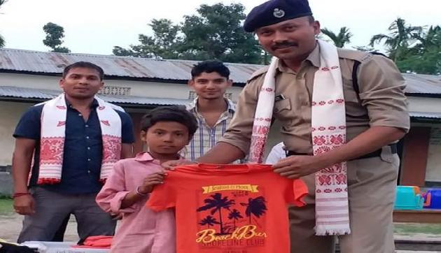 CISF का जवान बना मसीना, समाज सेवा के लिए खोजा अनोखा तरीका
CISF का जवान बना मसीना, समाज सेवा के लिए खोजा अनोखा तरीका