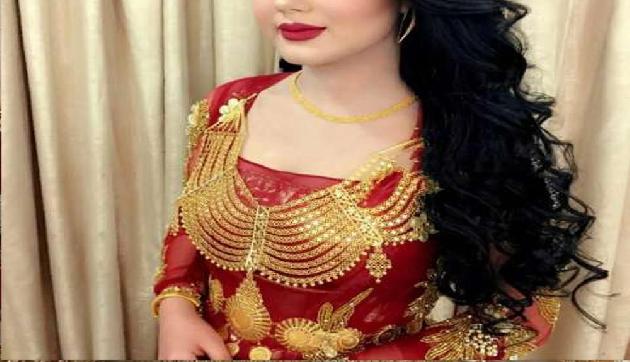Gold से बनी ये Dresses देख दंग रह जाएंगे आप, कीमत भी होगी करोड़ो में Gold से बनी ये Dresses देख दंग रह जाएंगे आप, कीमत भी होगी करोड़ो में