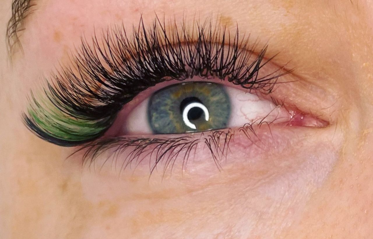 Eyelash Extensions Near Me