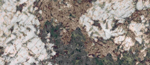 Patagonia-Saddle (Slab Porcelain Tiles)