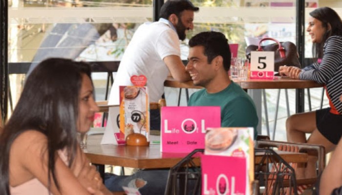 Dating lol