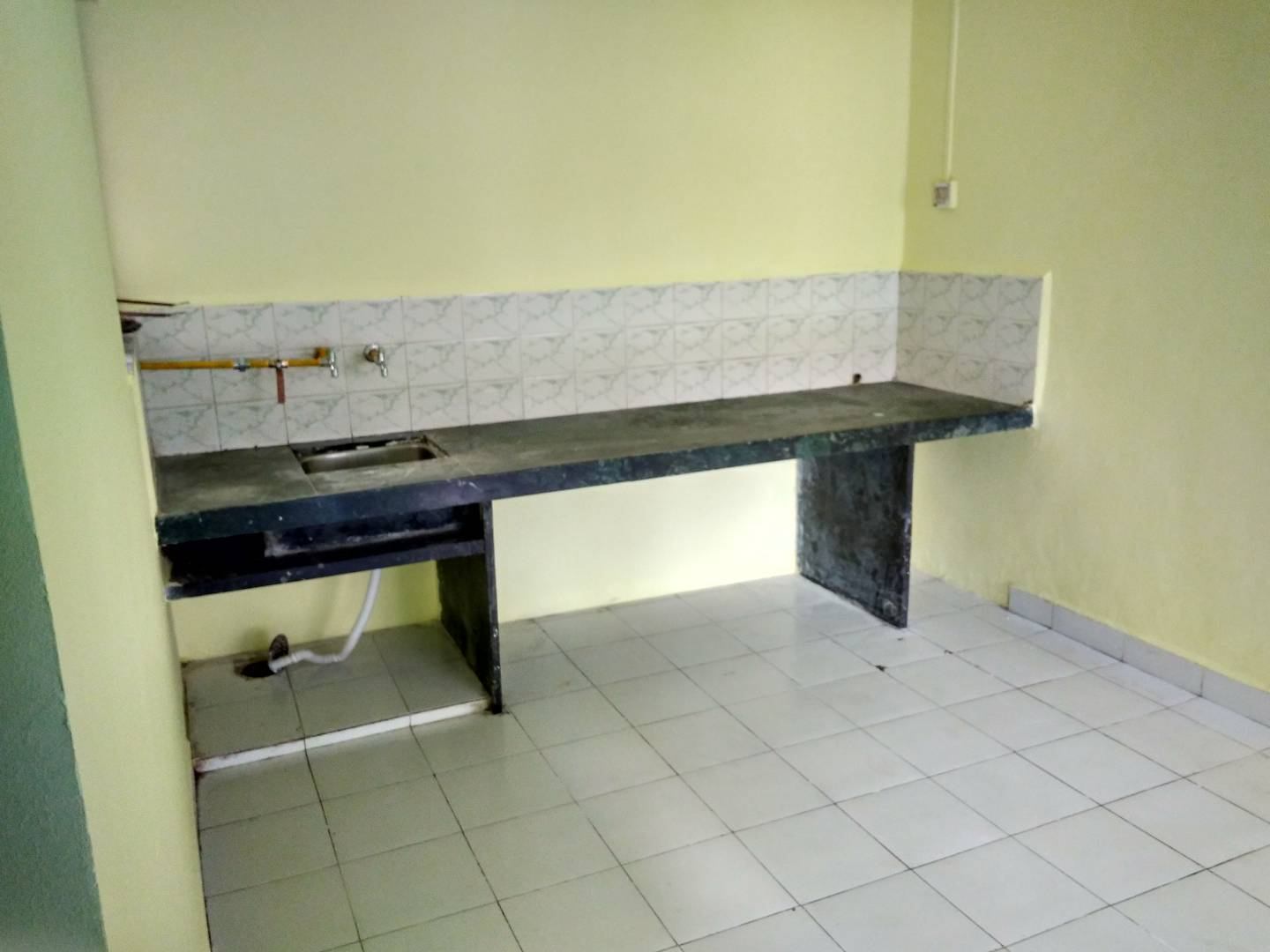 https://s3.ap-south-1.amazonaws.com/fmr.prod.media/afeho-1725380670183-24058