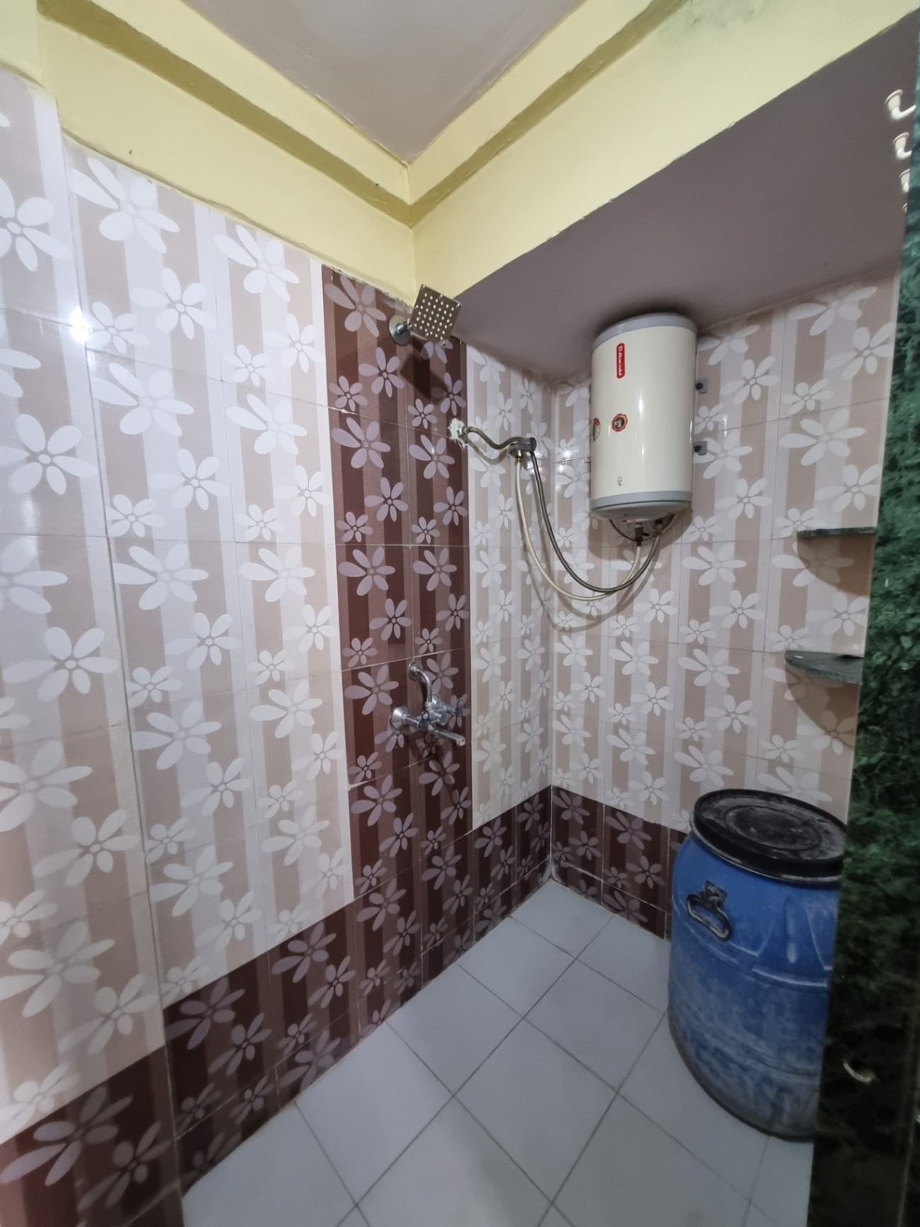 https://s3.ap-south-1.amazonaws.com/fmr.prod.media/ammme-1702910916687-75760