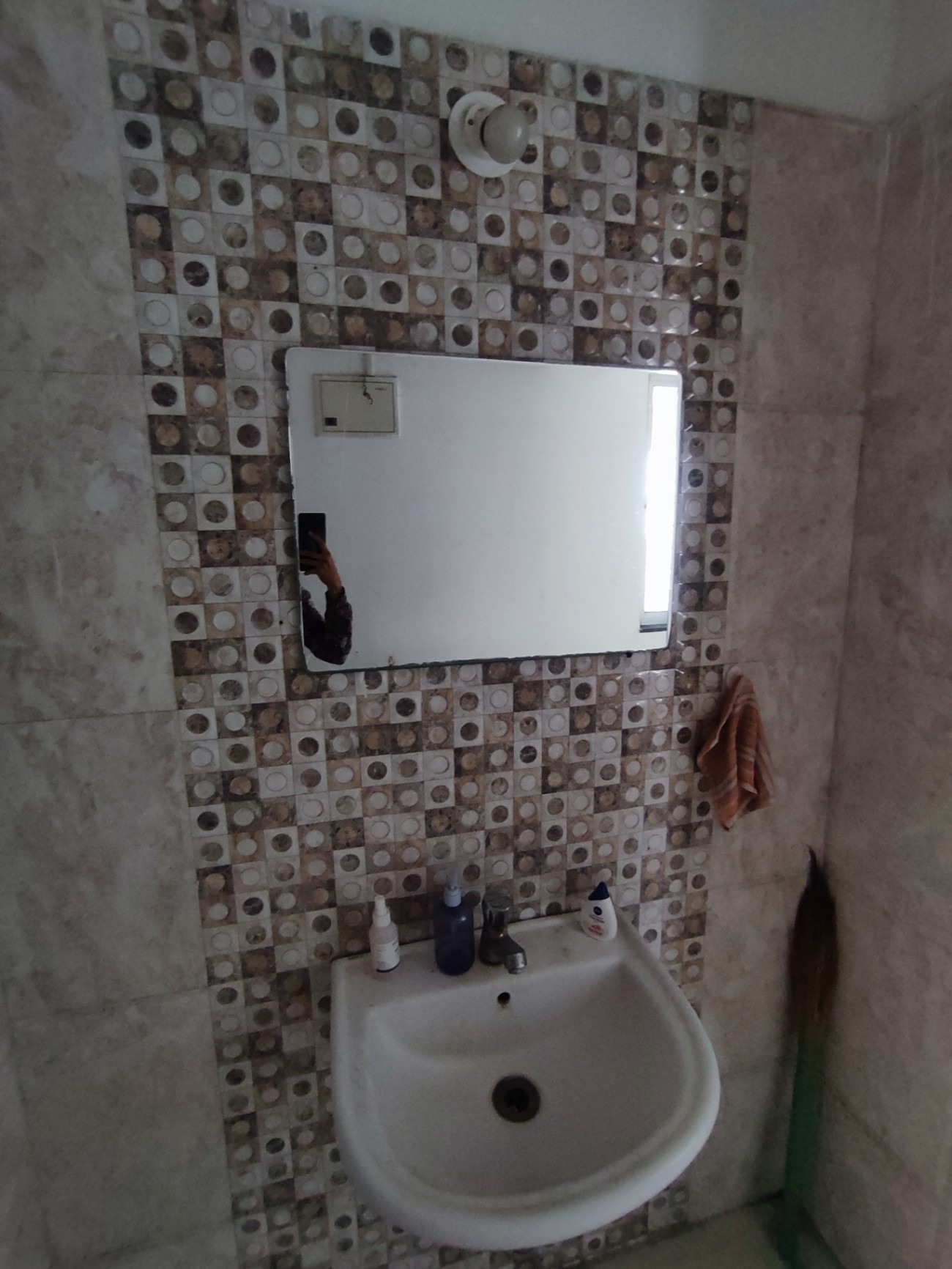 https://s3.ap-south-1.amazonaws.com/fmr.prod.media/aogob-1665407483039-30212