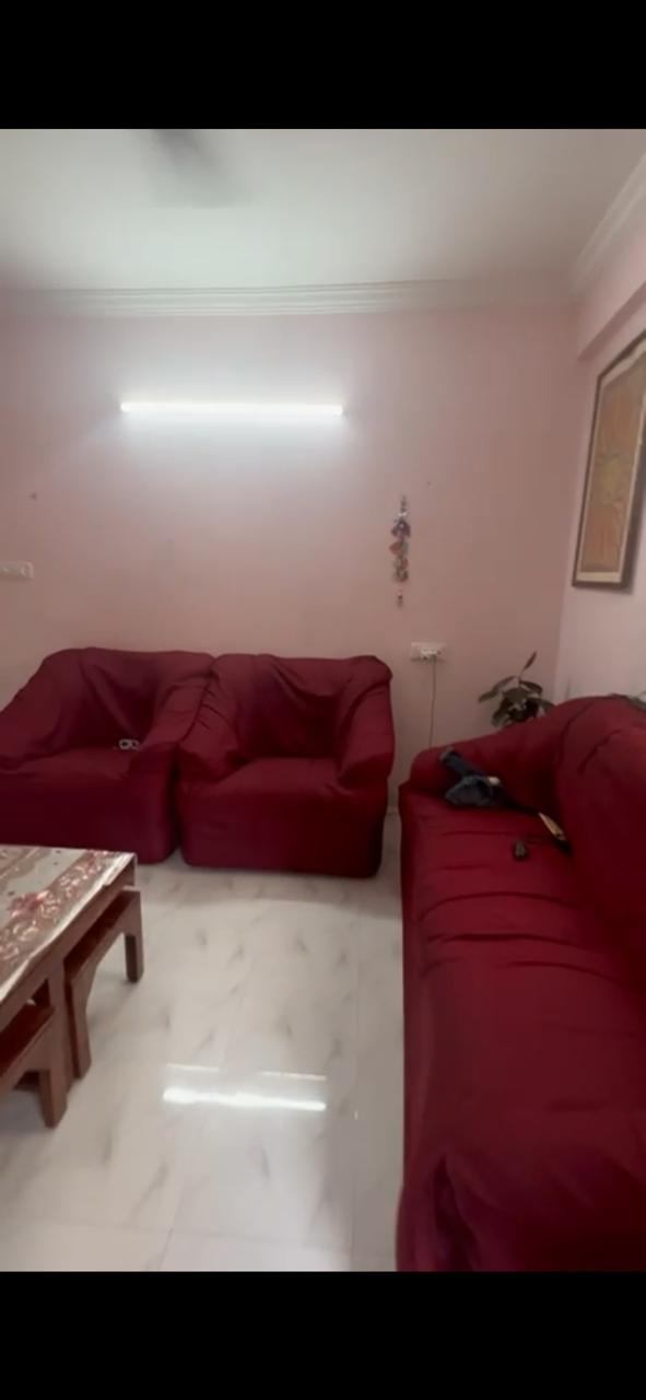 https://s3.ap-south-1.amazonaws.com/fmr.prod.media/aqlul-1735568960723-78873
