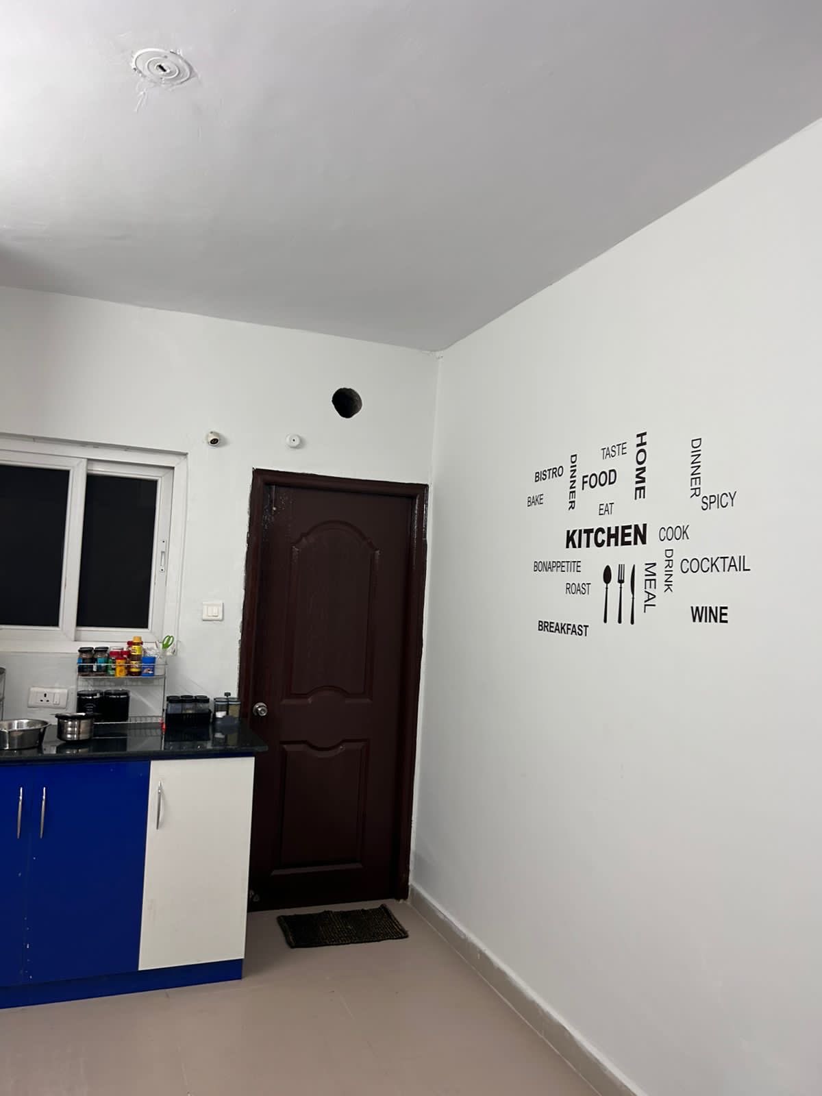 https://s3.ap-south-1.amazonaws.com/fmr.prod.media/awoiz-1718165912296-13018