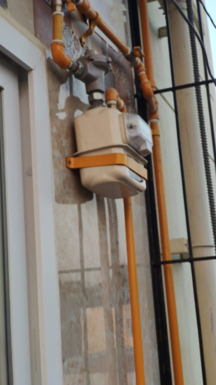 https://s3.ap-south-1.amazonaws.com/fmr.prod.media/bajik-1695869875526-02010