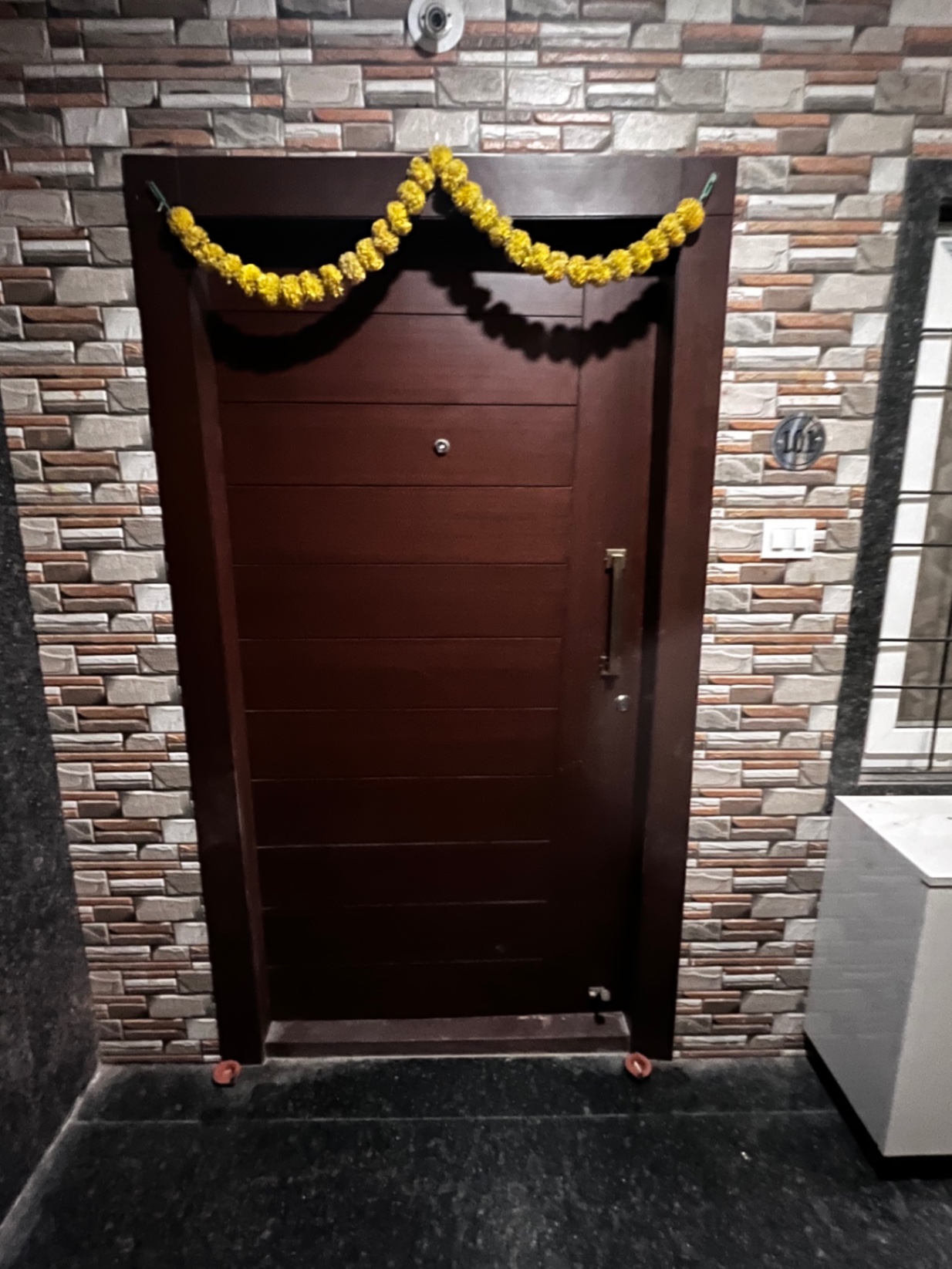 https://s3.ap-south-1.amazonaws.com/fmr.prod.media/bsukh-1702106376410-56542
