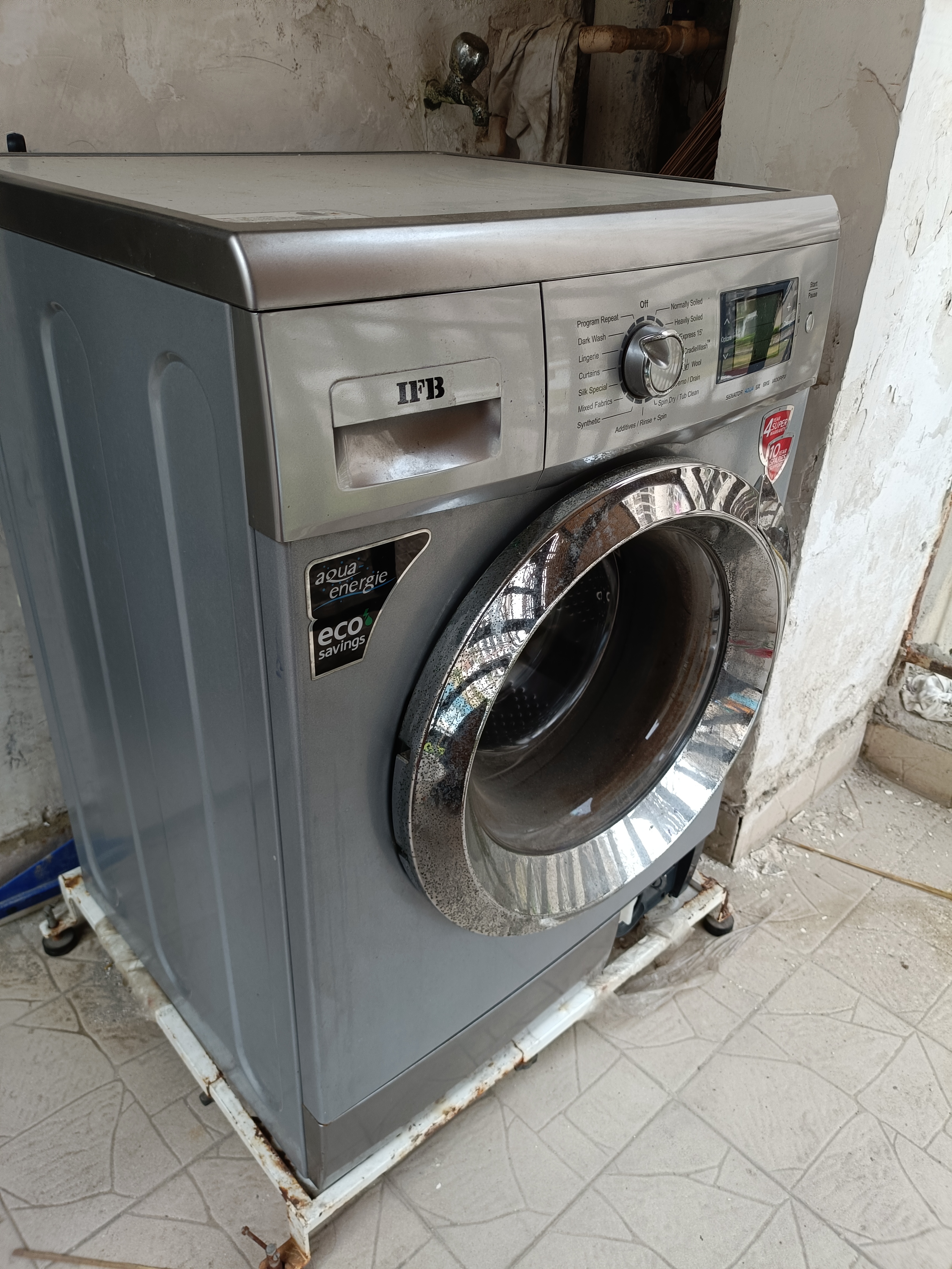 https://s3.ap-south-1.amazonaws.com/fmr.prod.media/bujjk-1720682110549-06633.jpg