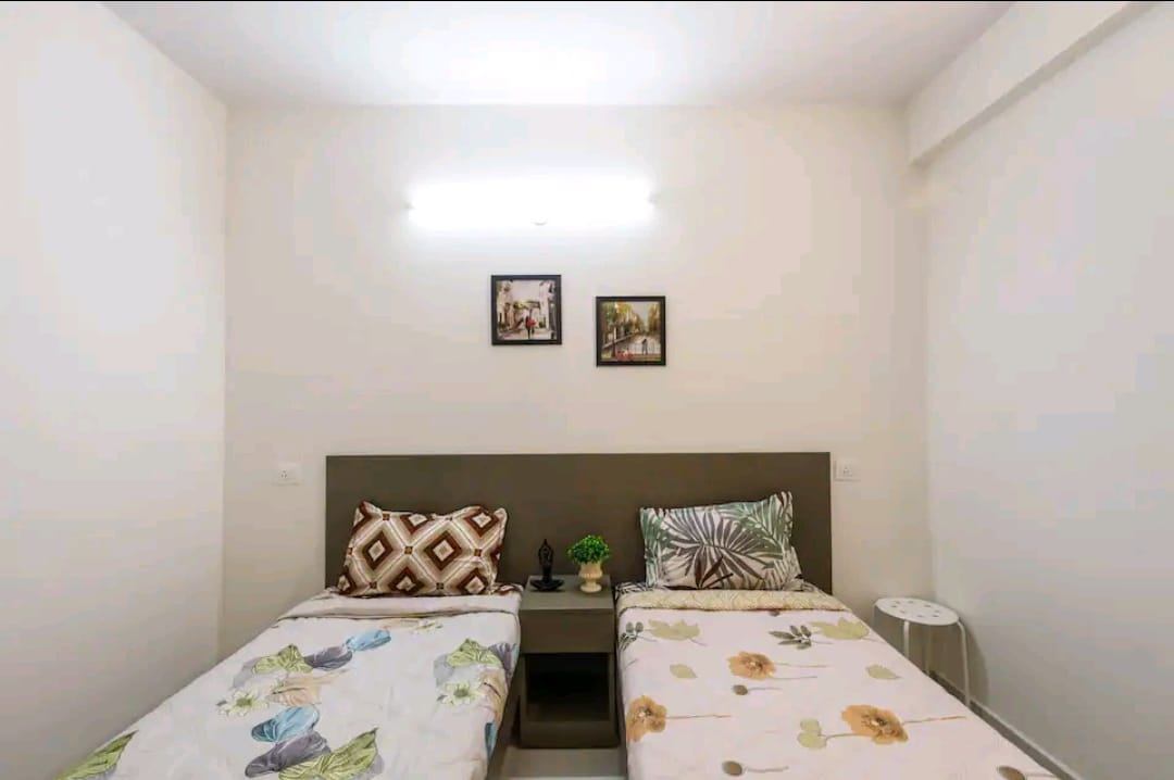 https://s3.ap-south-1.amazonaws.com/fmr.prod.media/ckfft-1731335092406-43020