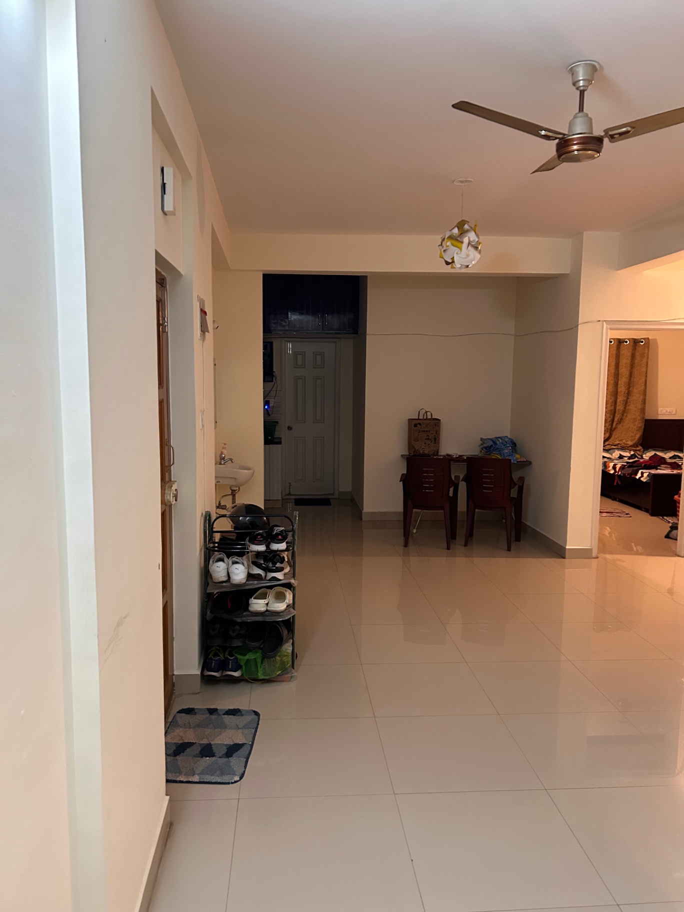 https://s3.ap-south-1.amazonaws.com/fmr.prod.media/dqazn-1701233341681-37316