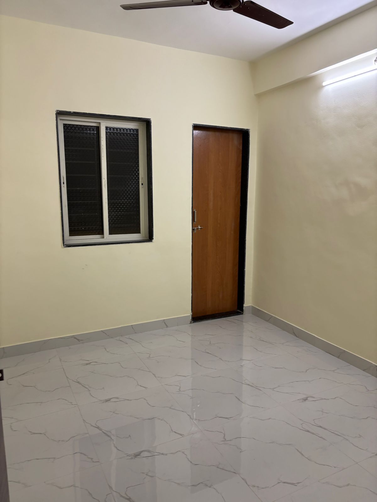 https://s3.ap-south-1.amazonaws.com/fmr.prod.media/dslsz-1737692175053-53535