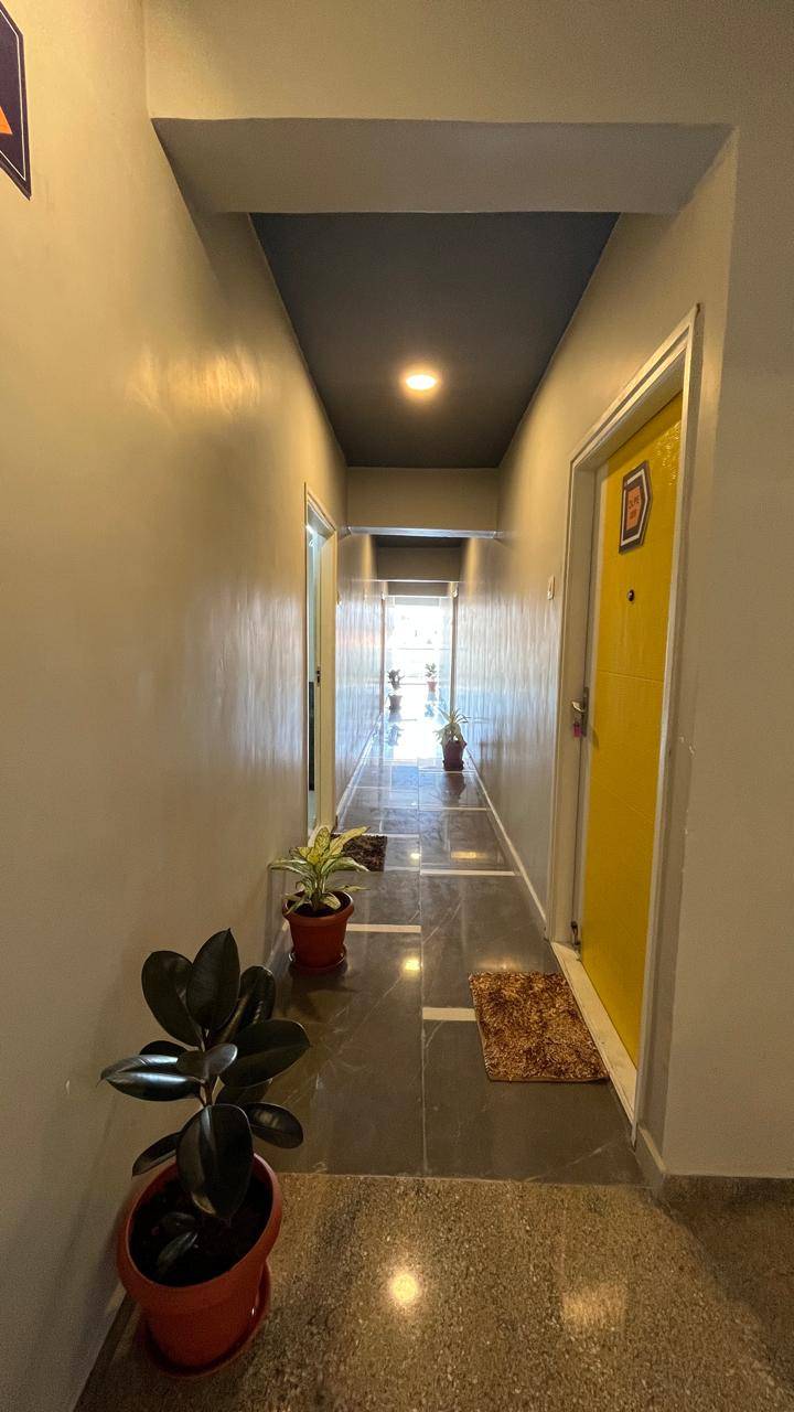 https://s3.ap-south-1.amazonaws.com/fmr.prod.media/dufft-1747827068492-40036