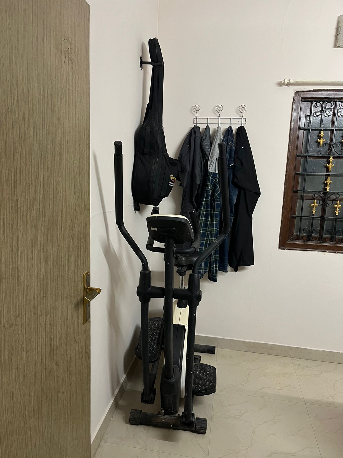 https://s3.ap-south-1.amazonaws.com/fmr.prod.media/ejcjp-1745999127865-33135.jpeg