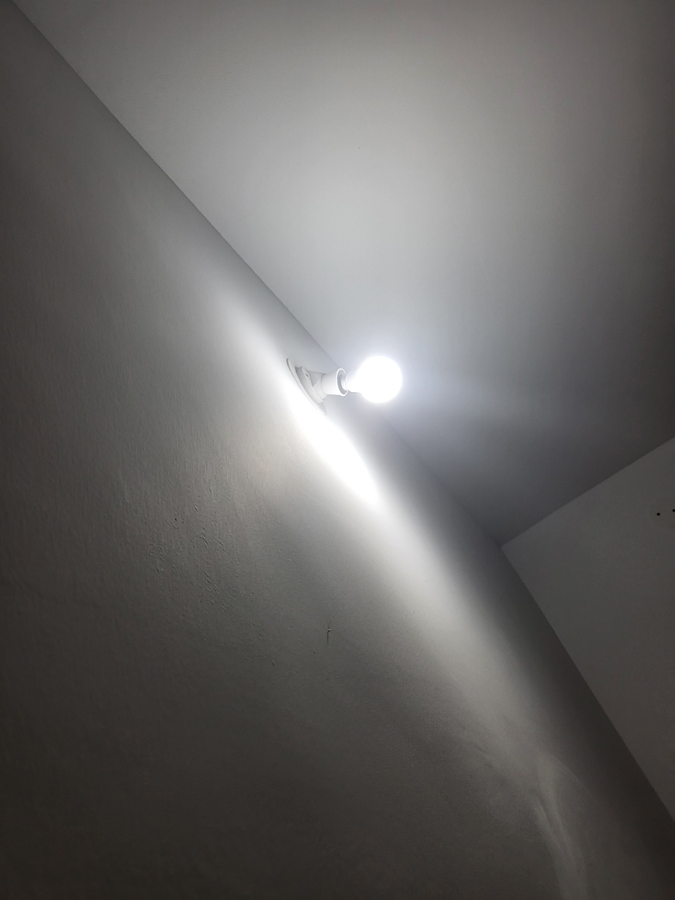 https://s3.ap-south-1.amazonaws.com/fmr.prod.media/ekzjz-1725021022042-58630