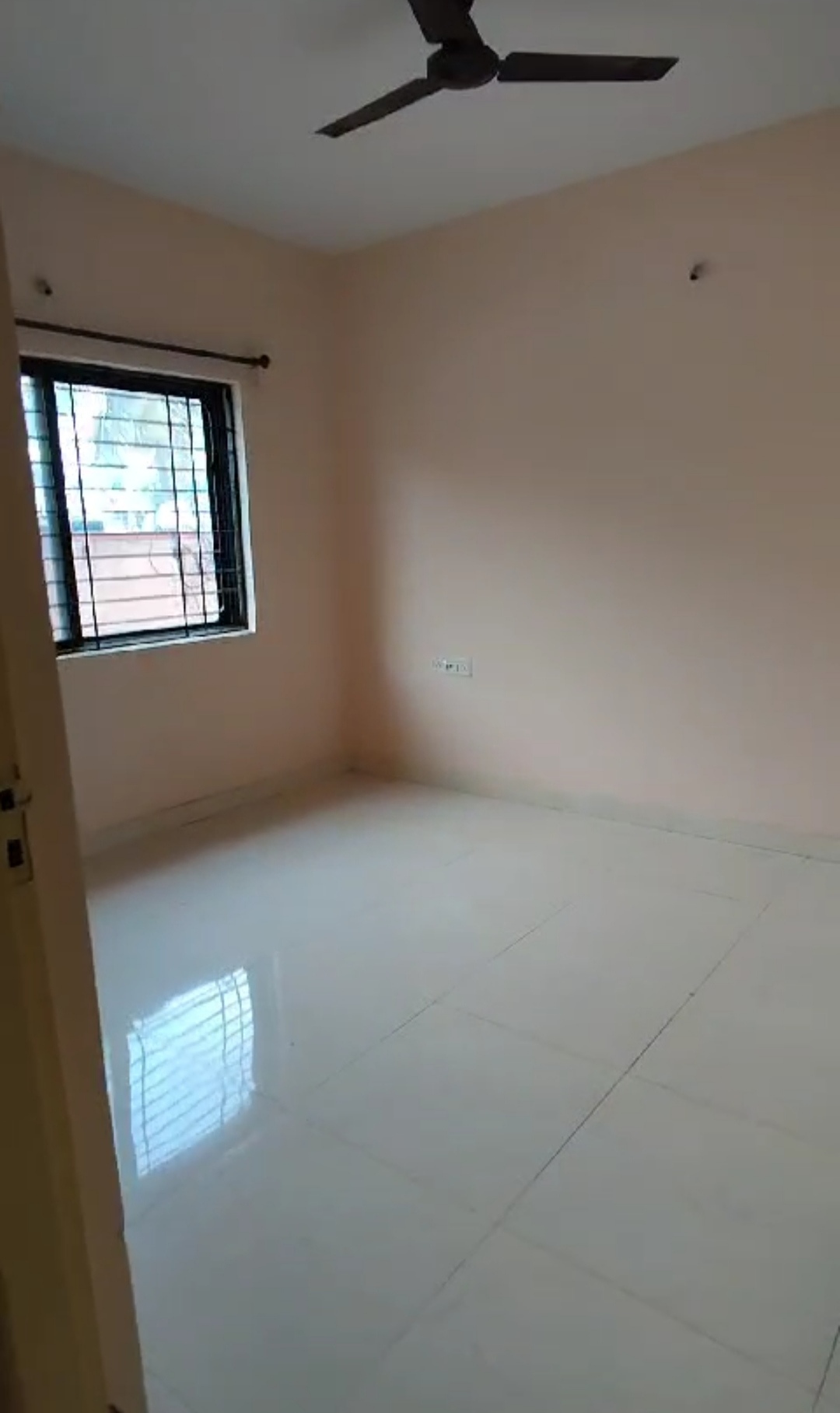 https://s3.ap-south-1.amazonaws.com/fmr.prod.media/fhpgz-1720334299492-65185.jpg