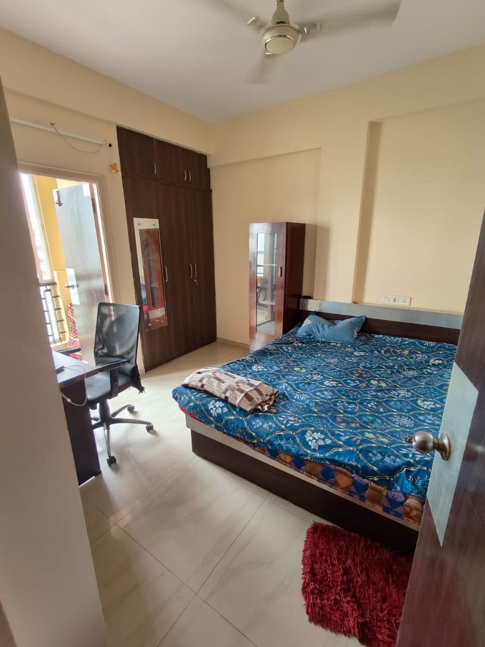 https://s3.ap-south-1.amazonaws.com/fmr.prod.media/fokfi-1738688966436-85233