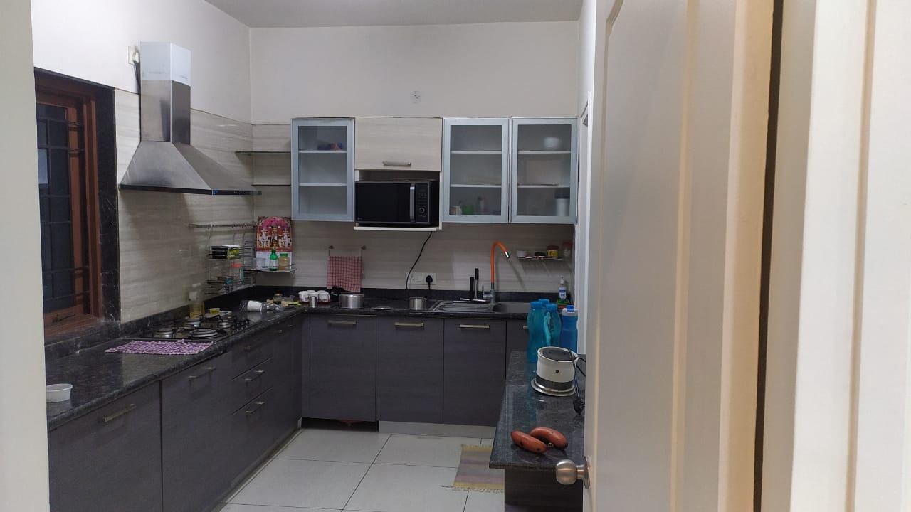 https://s3.ap-south-1.amazonaws.com/fmr.prod.media/fouxa-1701265148723-22720