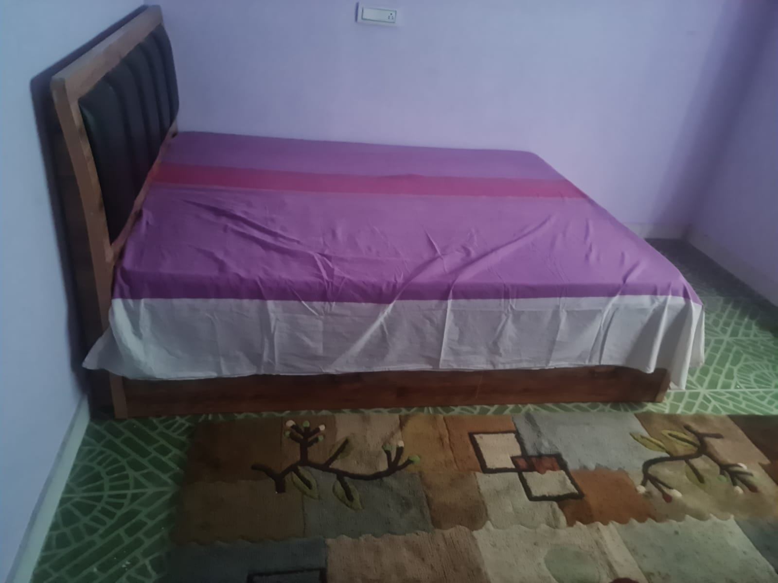 https://s3.ap-south-1.amazonaws.com/fmr.prod.media/fseyy-1731675943357-16034