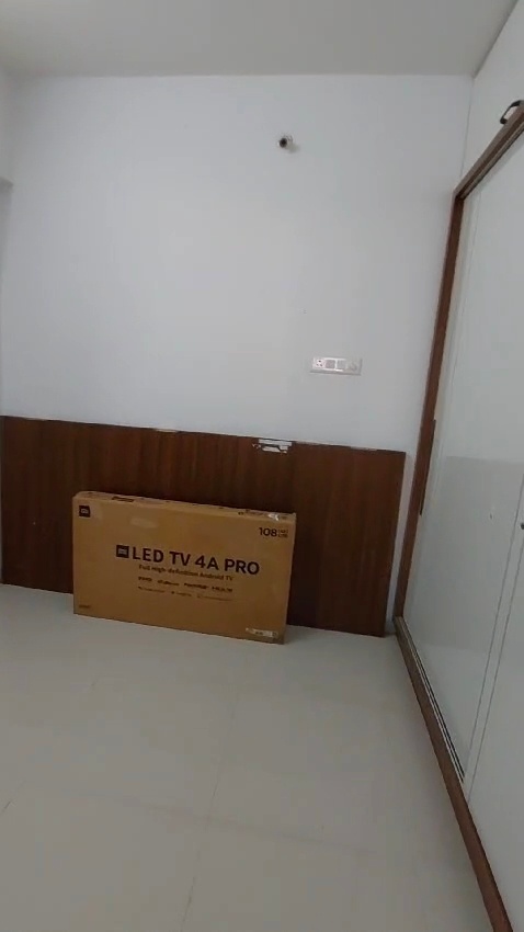 https://s3.ap-south-1.amazonaws.com/fmr.prod.media/glxrw-1708701247908-01574