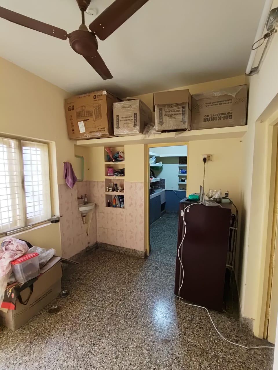 https://s3.ap-south-1.amazonaws.com/fmr.prod.media/gqaey-1748592655830-14320