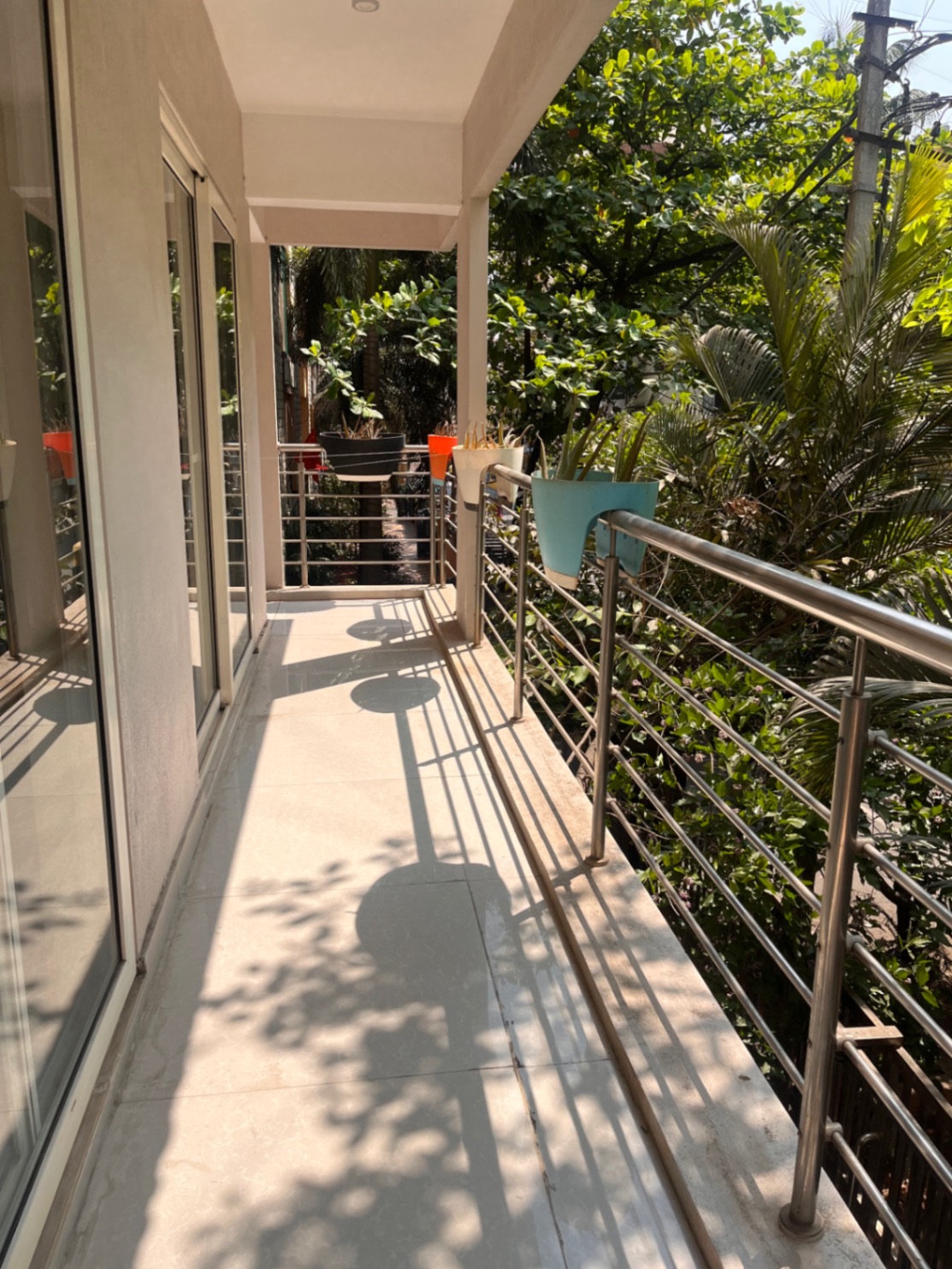 https://s3.ap-south-1.amazonaws.com/fmr.prod.media/hfkxg-1710838028276-53422