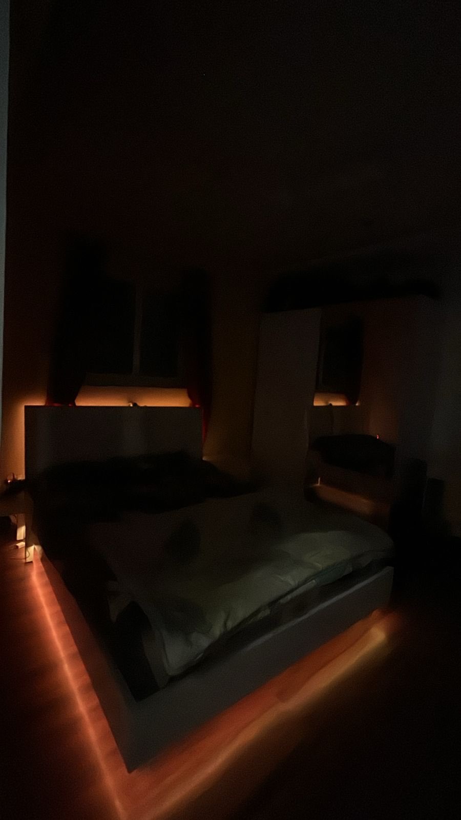 https://s3.ap-south-1.amazonaws.com/fmr.prod.media/hlzpd-1759254071984-06034