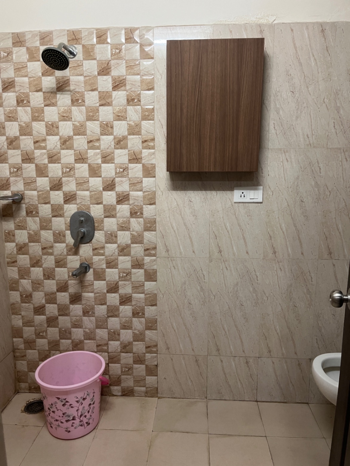 https://s3.ap-south-1.amazonaws.com/fmr.prod.media/htsup-1722493143396-62504