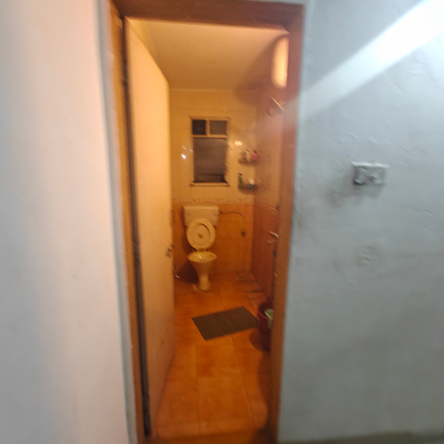 https://s3.ap-south-1.amazonaws.com/fmr.prod.media/hymlo-1741625764456-37708