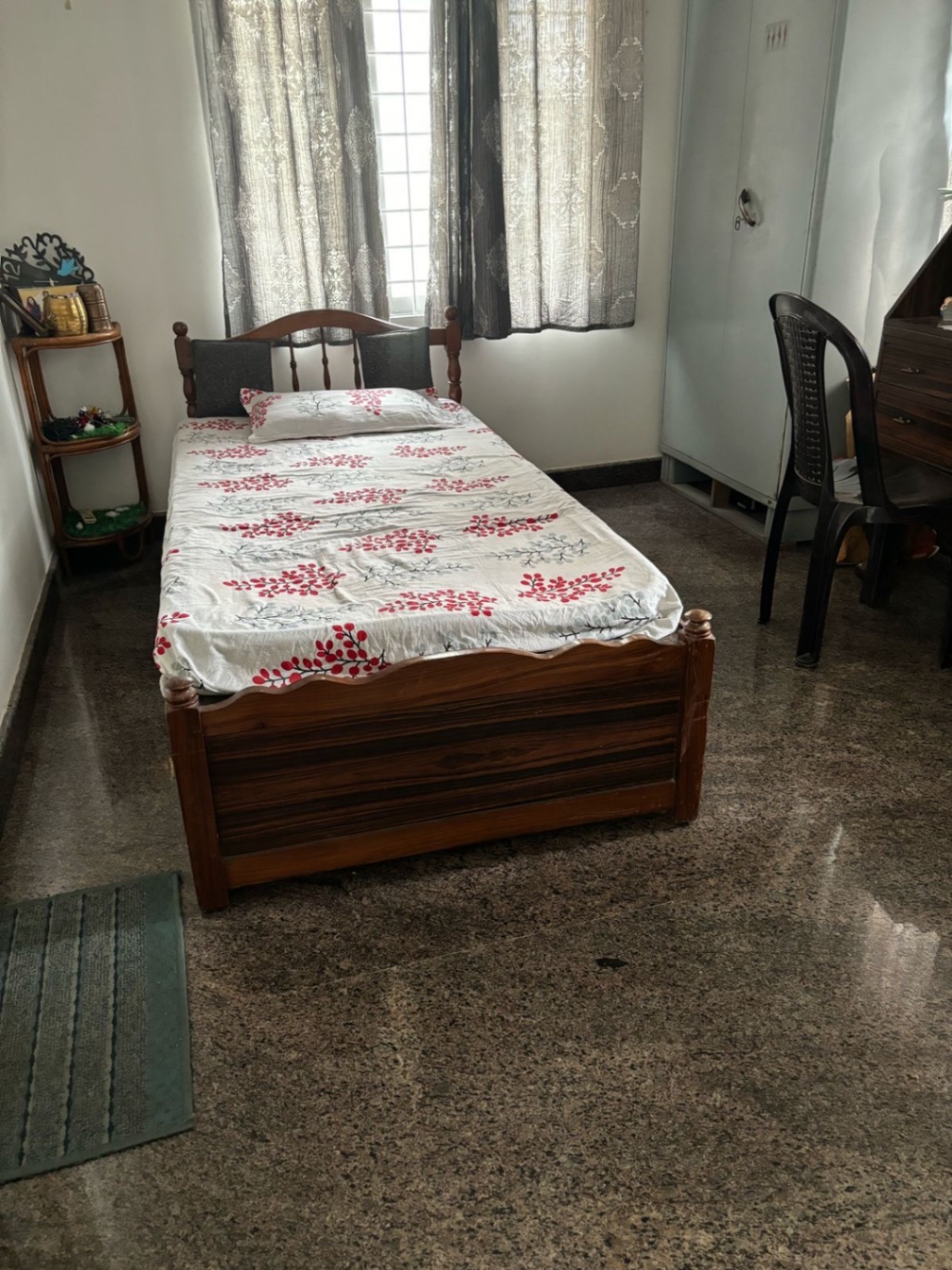 https://s3.ap-south-1.amazonaws.com/fmr.prod.media/ihujy-1730909385534-77071