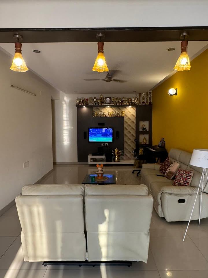 https://s3.ap-south-1.amazonaws.com/fmr.prod.media/ilbof-1743232615772-20830