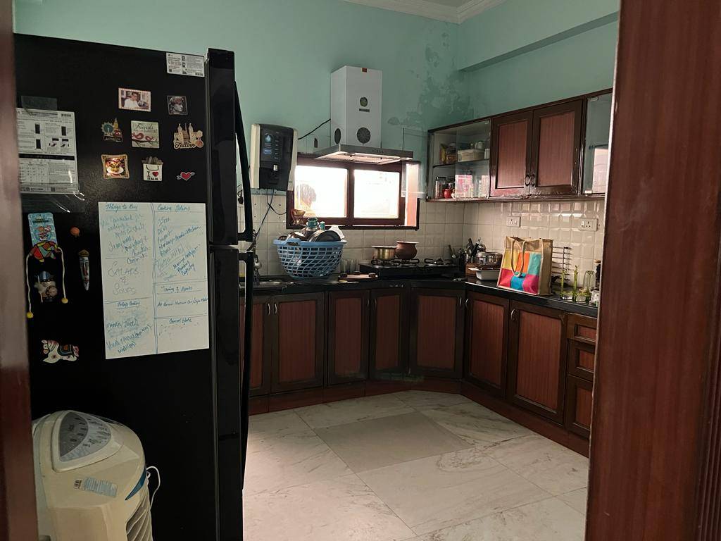 https://s3.ap-south-1.amazonaws.com/fmr.prod.media/iyzlx-1693383686529-23454