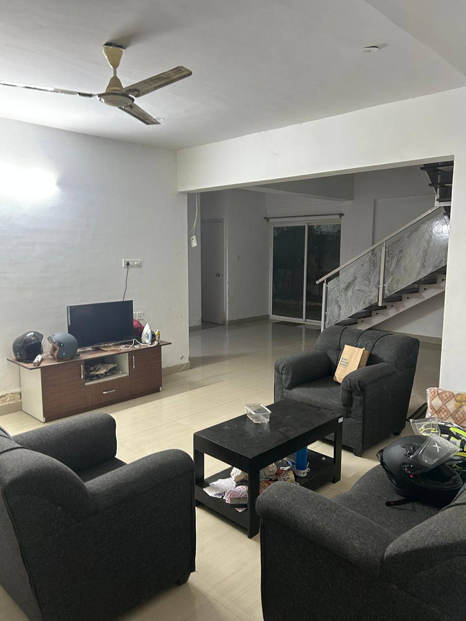 https://s3.ap-south-1.amazonaws.com/fmr.prod.media/jhbcp-1744443175031-74046