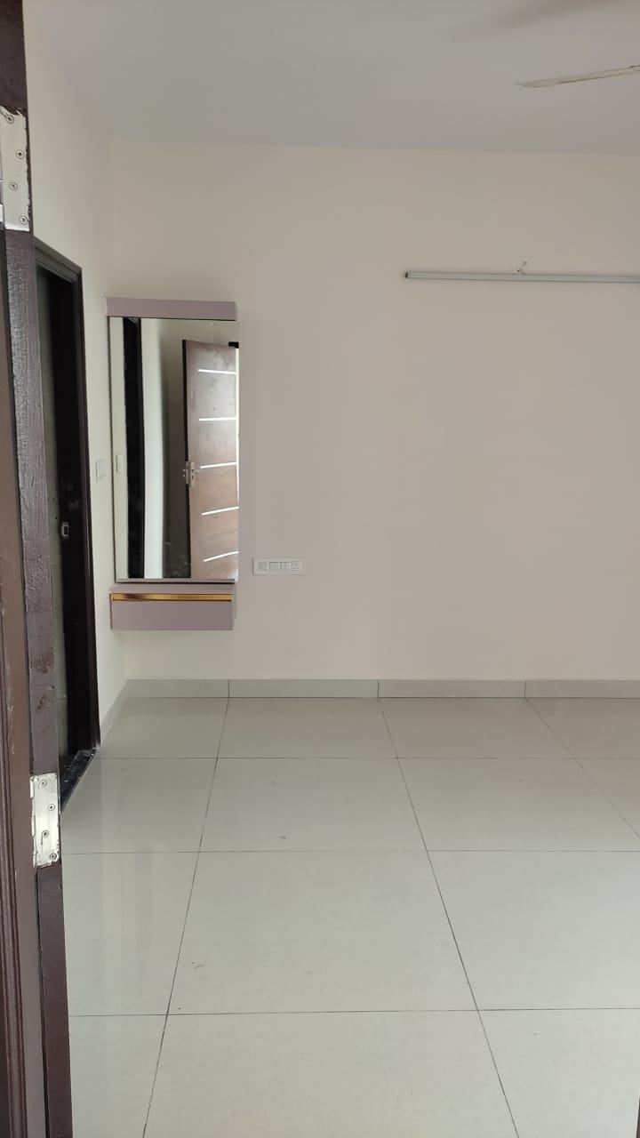 https://s3.ap-south-1.amazonaws.com/fmr.prod.media/jnpoi-1695297789716-88727