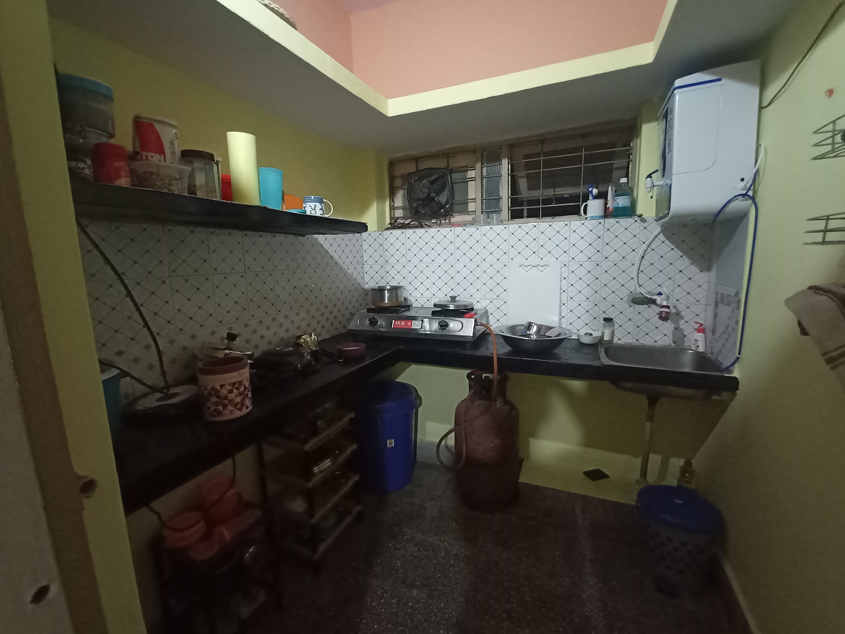 https://s3.ap-south-1.amazonaws.com/fmr.prod.media/jrrrm-1689605637554-78004.jpg