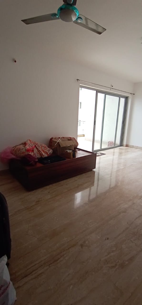 https://s3.ap-south-1.amazonaws.com/fmr.prod.media/juhol-1664287979331-73762