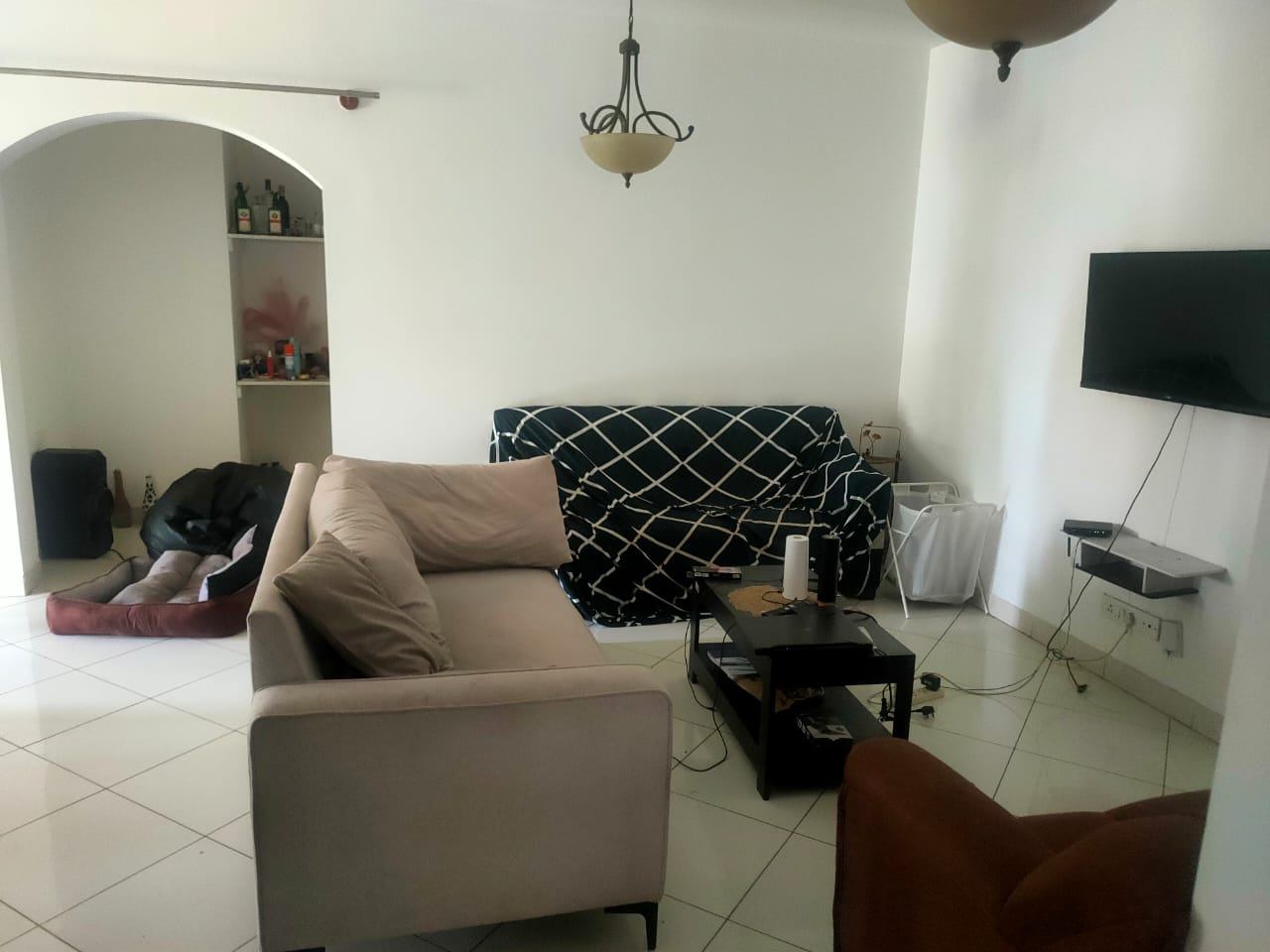 https://s3.ap-south-1.amazonaws.com/fmr.prod.media/kdbxs-1746014261995-14088