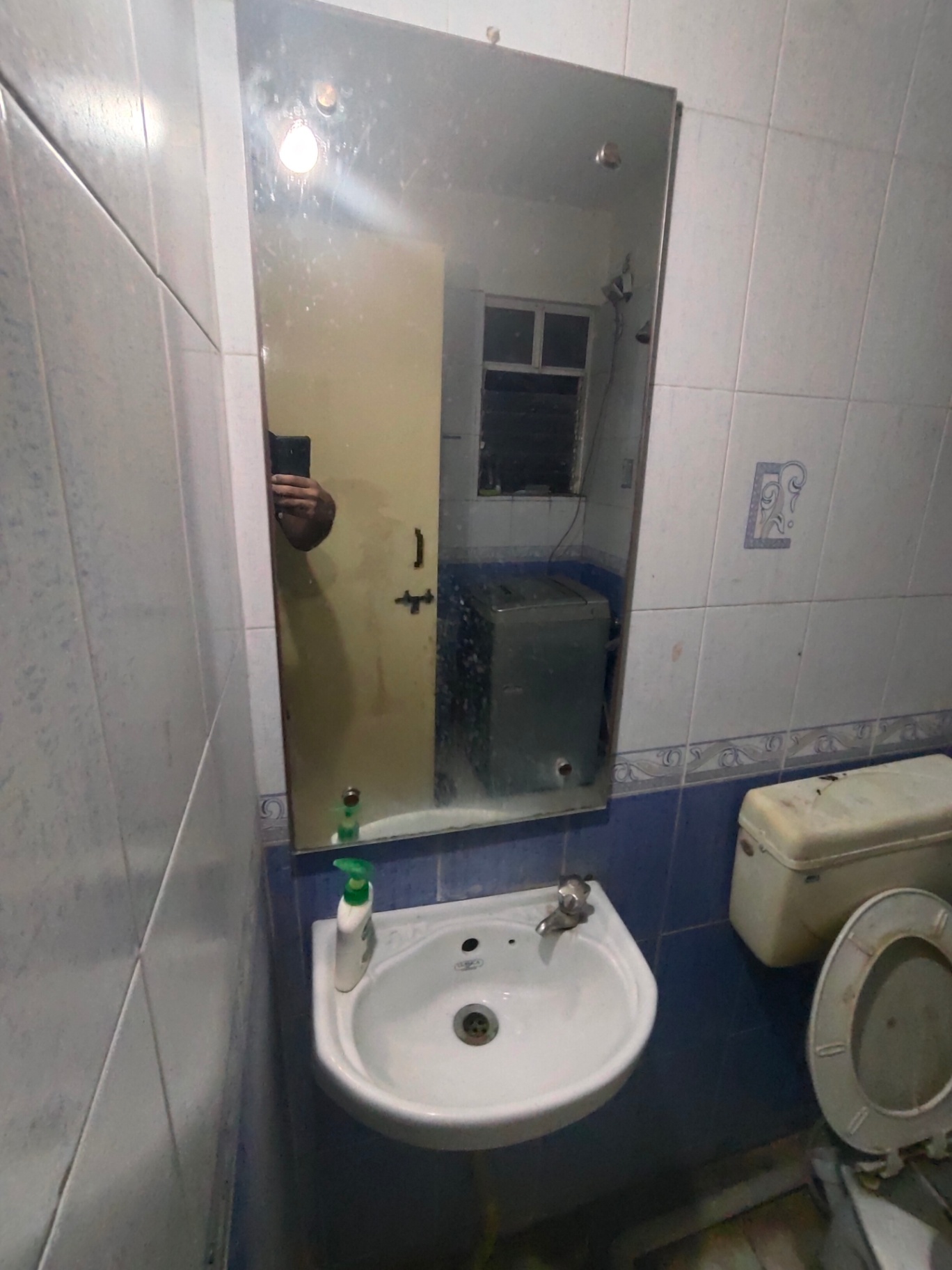 https://s3.ap-south-1.amazonaws.com/fmr.prod.media/kdddt-1703092662440-82617