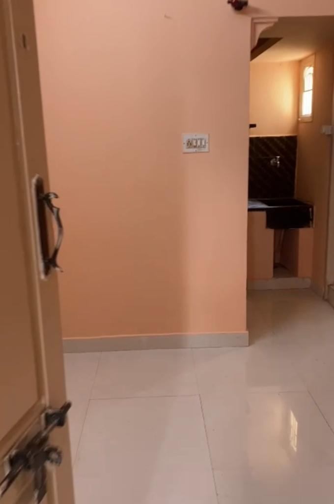 https://s3.ap-south-1.amazonaws.com/fmr.prod.media/kgqof-1702300522338-10126