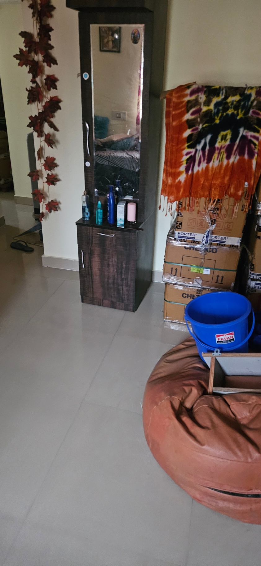 https://s3.ap-south-1.amazonaws.com/fmr.prod.media/kjtyo-1724946177372-08127