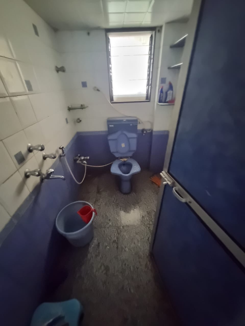 https://s3.ap-south-1.amazonaws.com/fmr.prod.media/liplc-1699964578410-61332