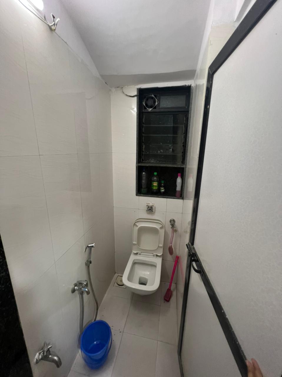 https://s3.ap-south-1.amazonaws.com/fmr.prod.media/lnwwv-1660661321367-28577