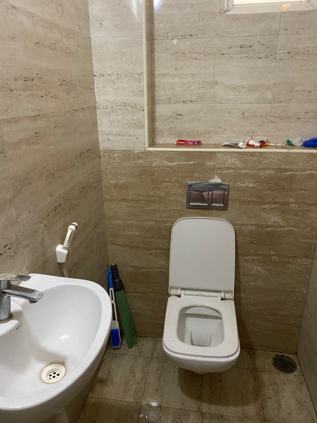 https://s3.ap-south-1.amazonaws.com/fmr.prod.media/lreag-1668450029204-88342