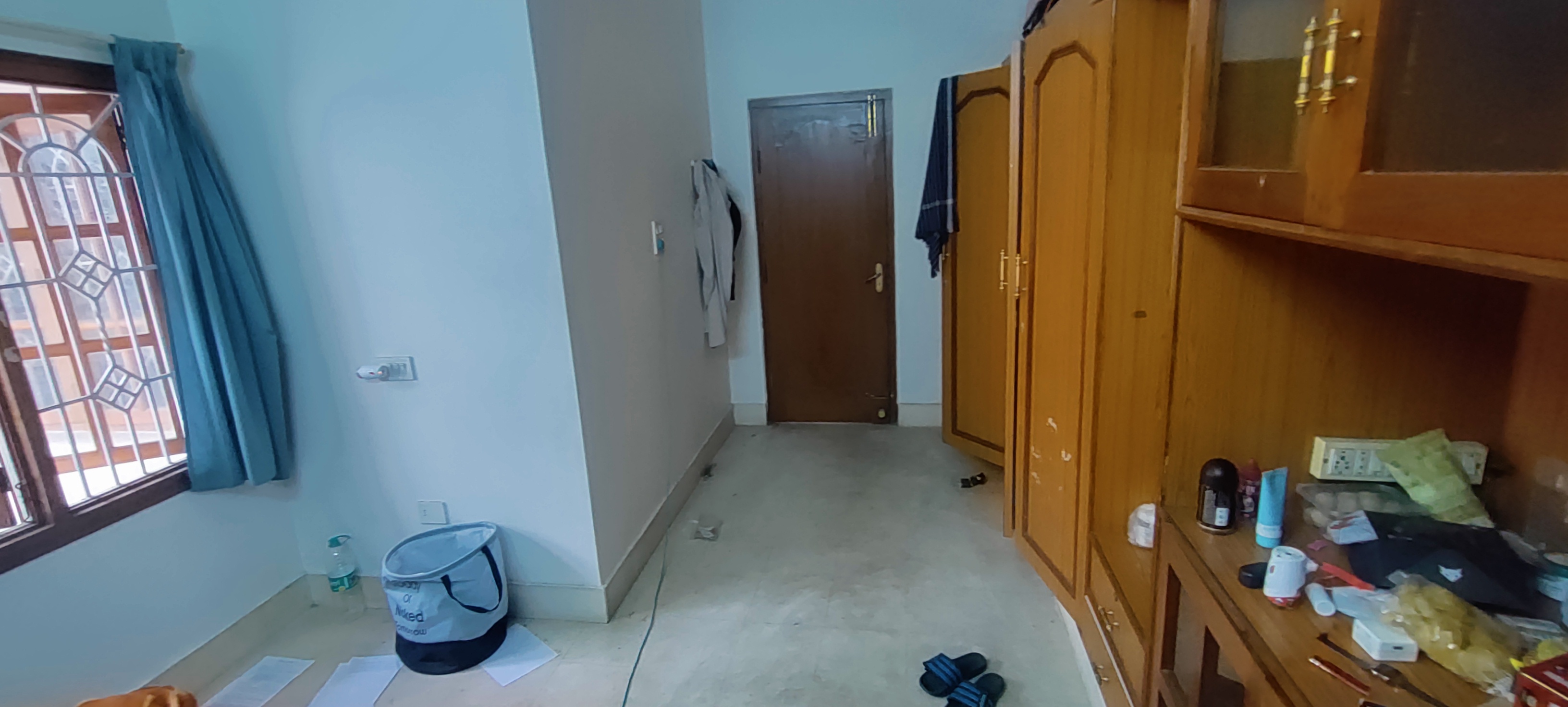 https://s3.ap-south-1.amazonaws.com/fmr.prod.media/lwect-1726401280502-53101.jpg