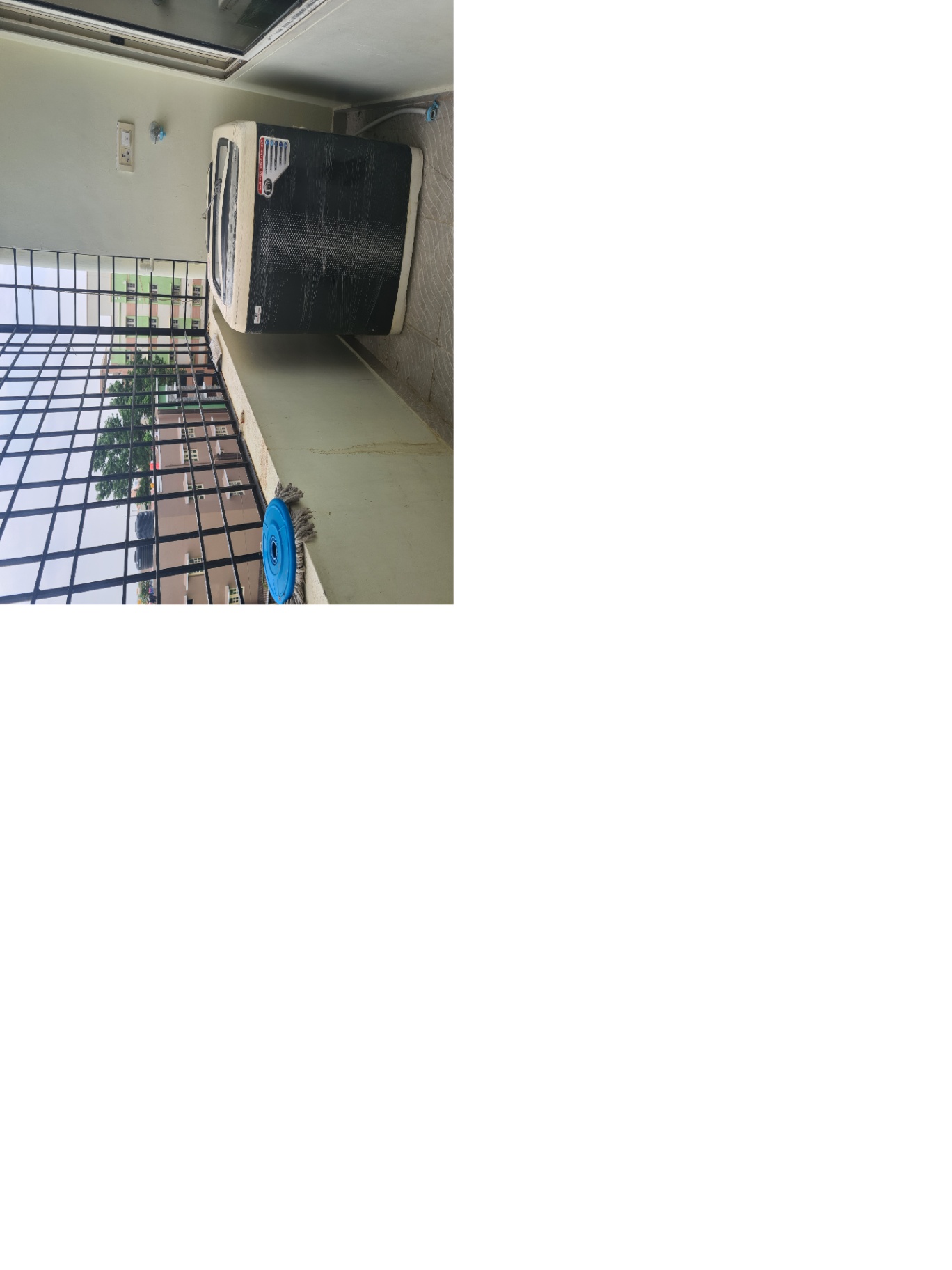https://s3.ap-south-1.amazonaws.com/fmr.prod.media/miksw-1685860591013-15838