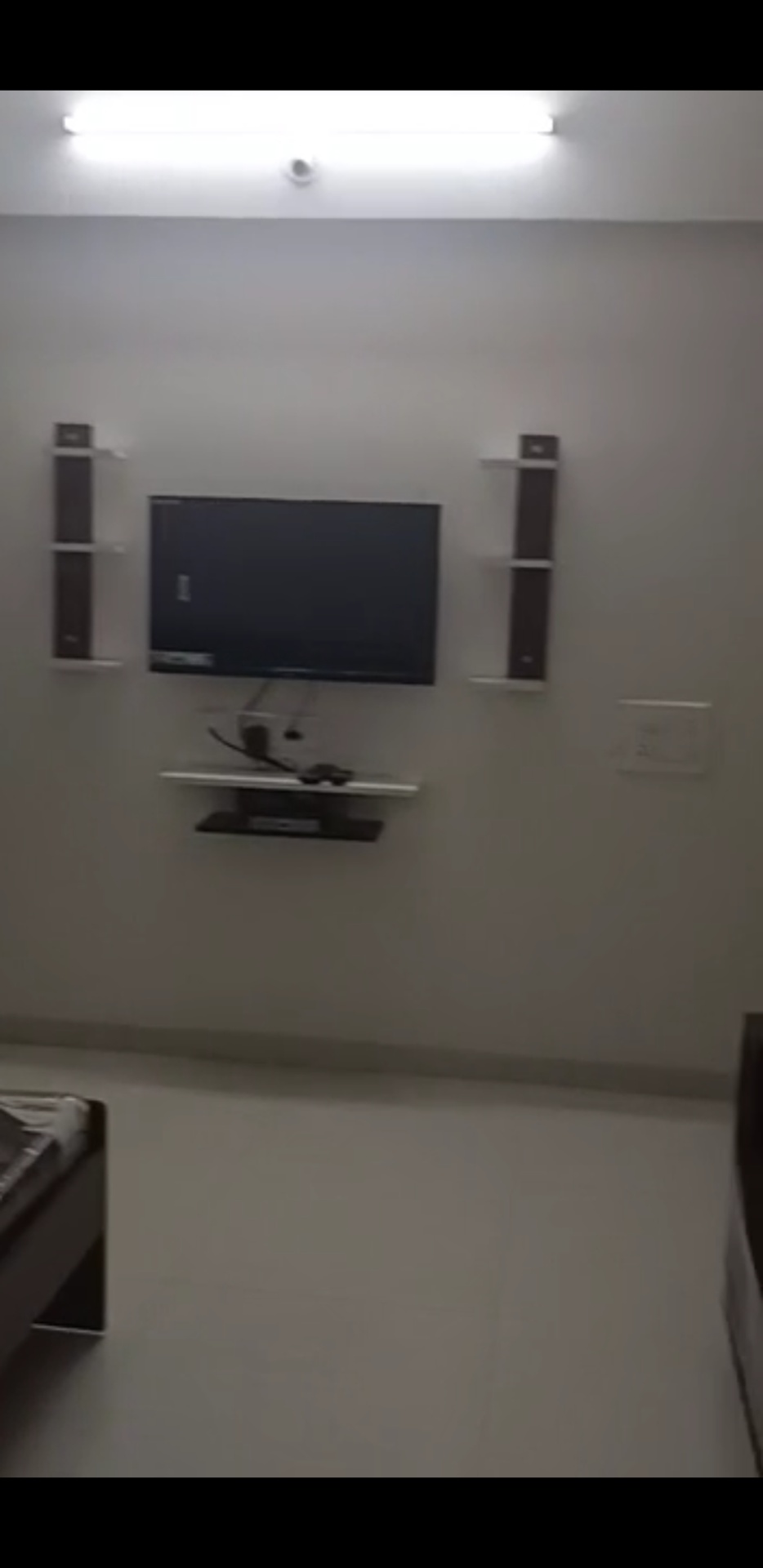 https://s3.ap-south-1.amazonaws.com/fmr.prod.media/mmetb-1680453498493-46056