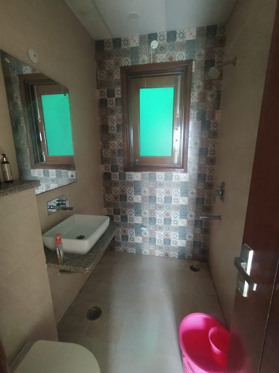 https://s3.ap-south-1.amazonaws.com/fmr.prod.media/mrcxn-1663668174323-56460